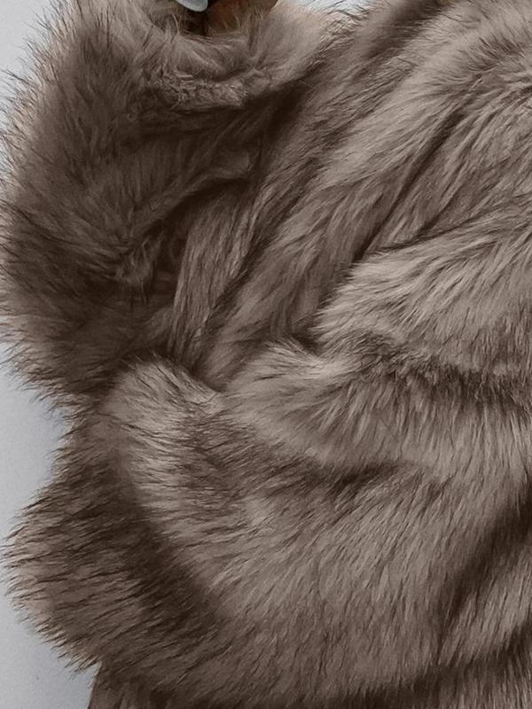 Lyxig Faux Fur Kappa