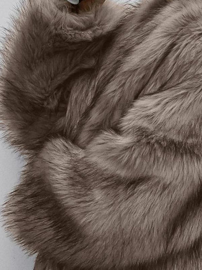 Lyxig Faux Fur Kappa