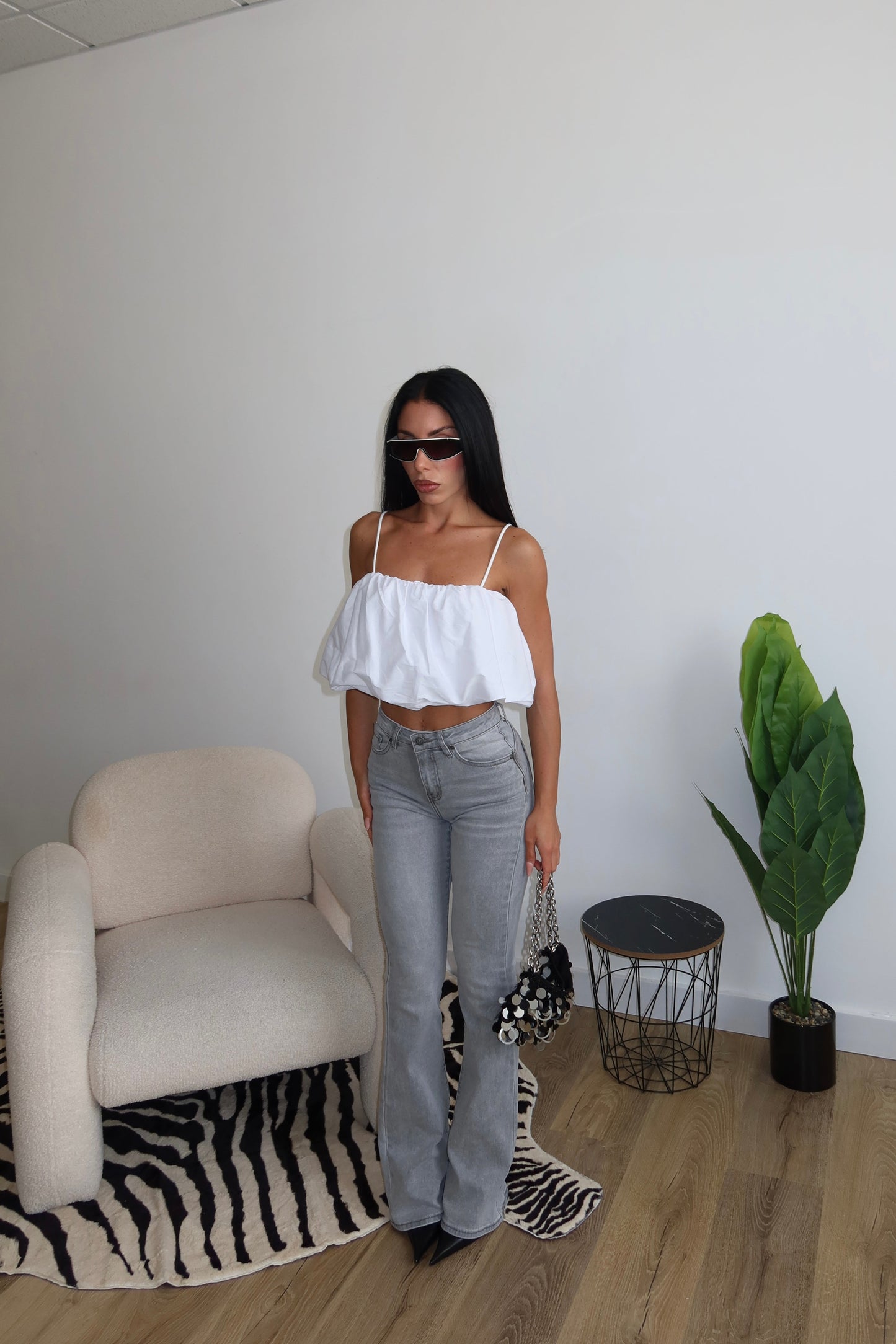 Ash grey jeans med hög midja